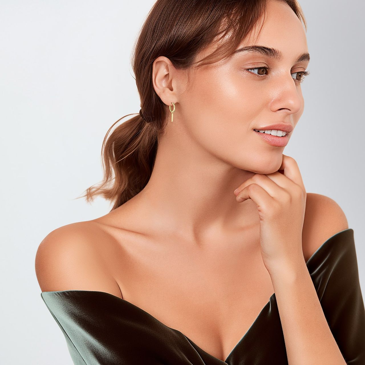 Zilveren oorringen goldplated bar voor dames
