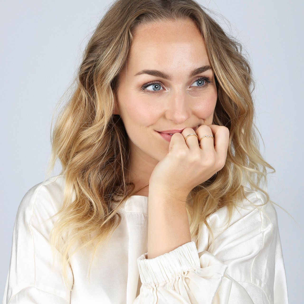 14K geelgouden ring hartslag 18 diamanten 0,04ct