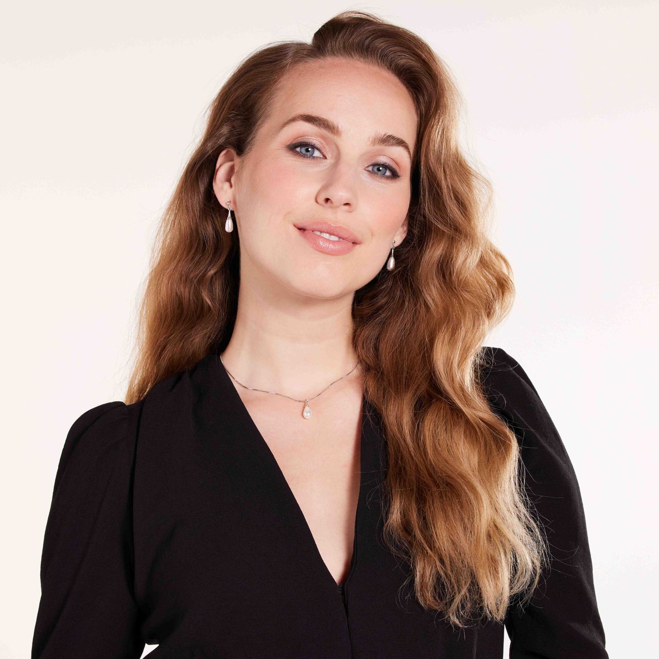 Zilveren ketting met hanger parel