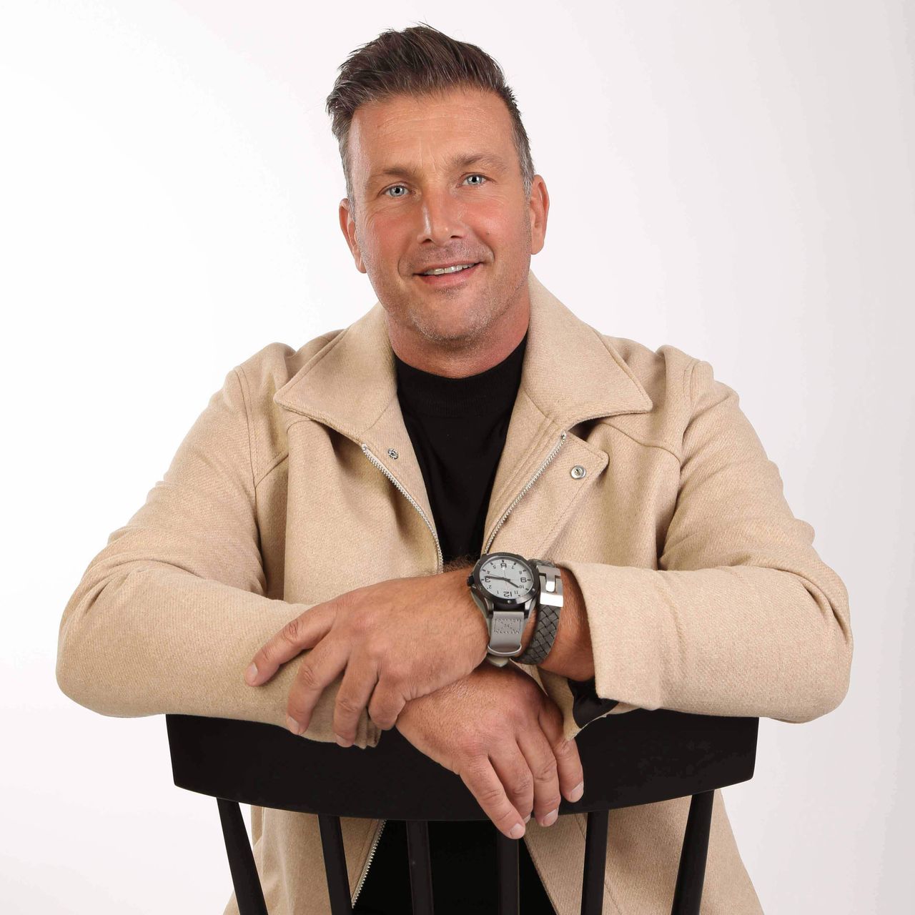 Urban Story horloge met een grijze leren band