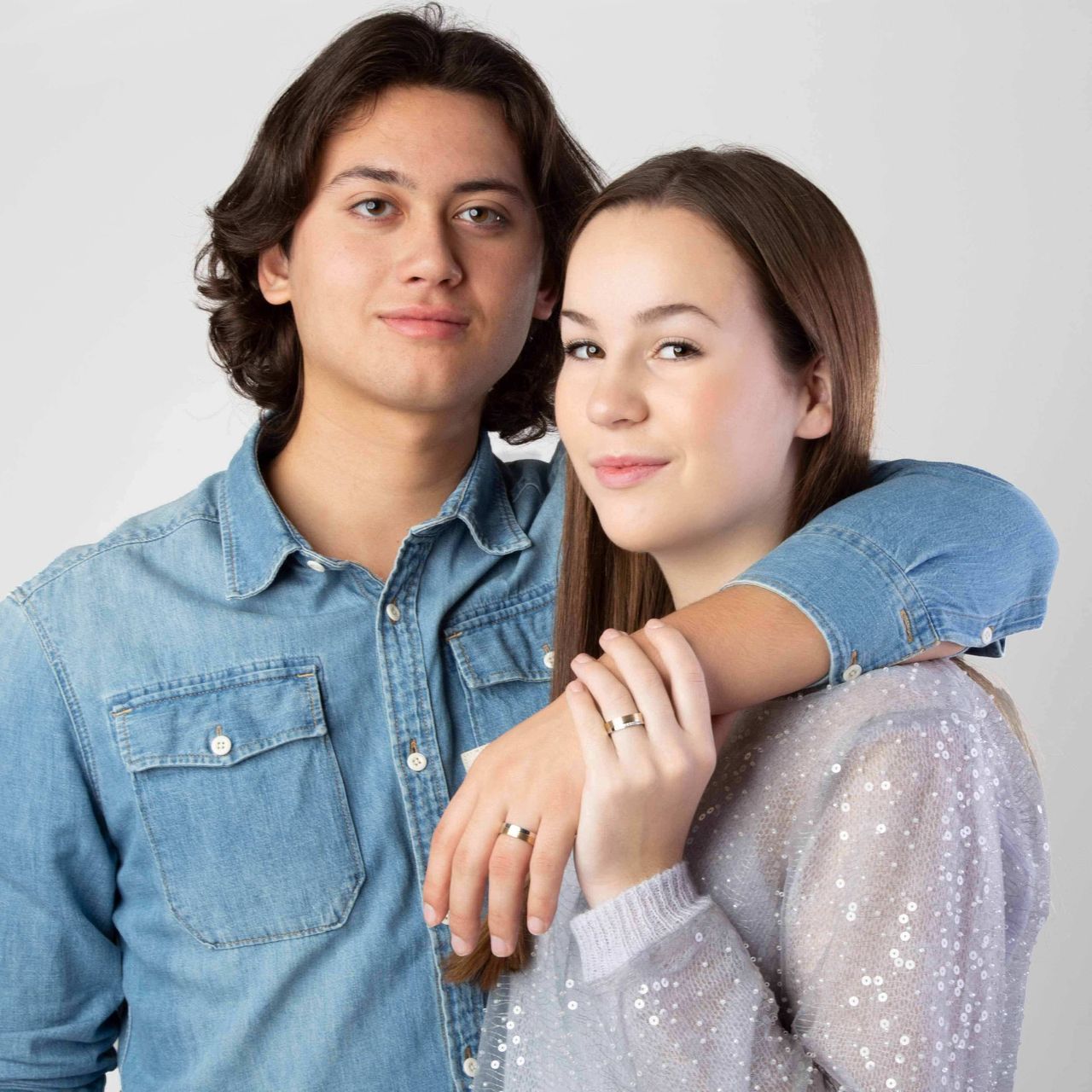 Zilveren goldplated liefdesring Benidorm met zirkonia voor dames