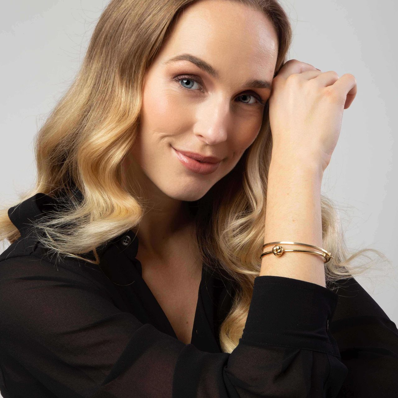 9 Karaat bangle met knoop