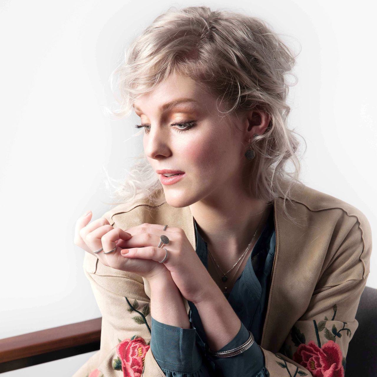 Gerecycled stainless steel ring rond breed zwart