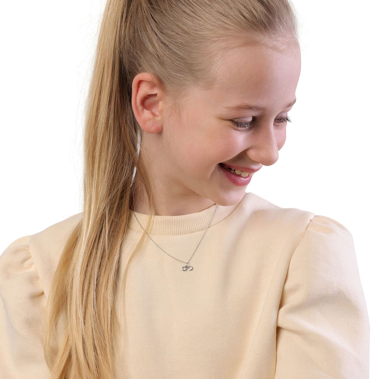 Zilveren kinderketting met hanger infinity BFF