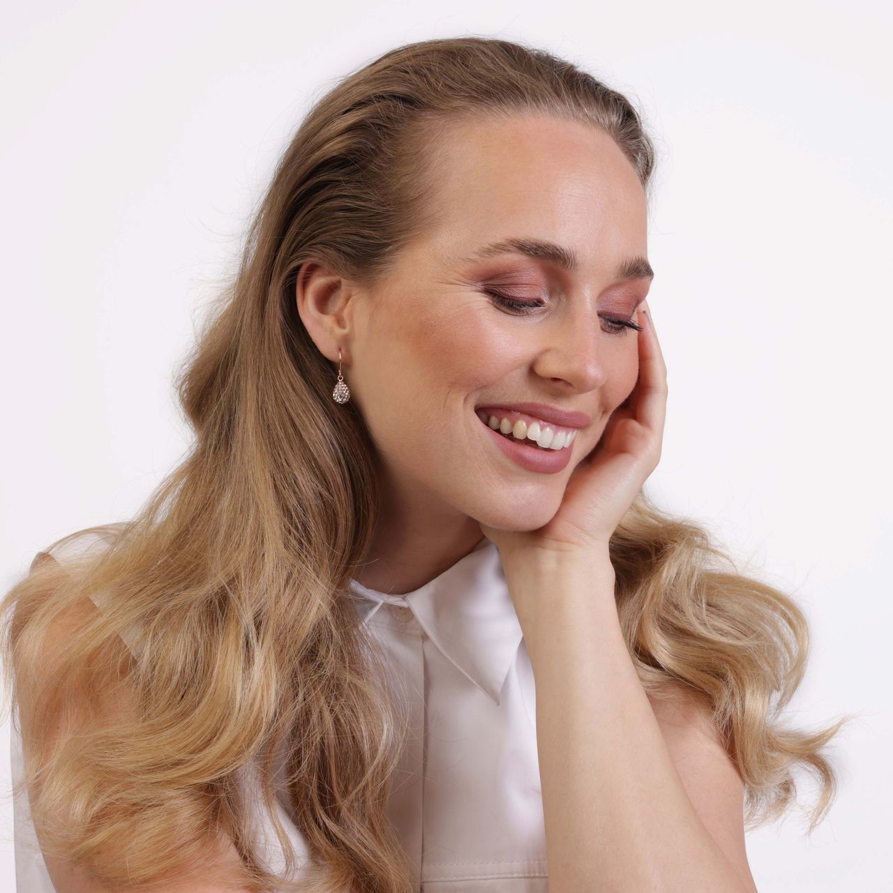 Zilveren oorbellen rose druppel kristal