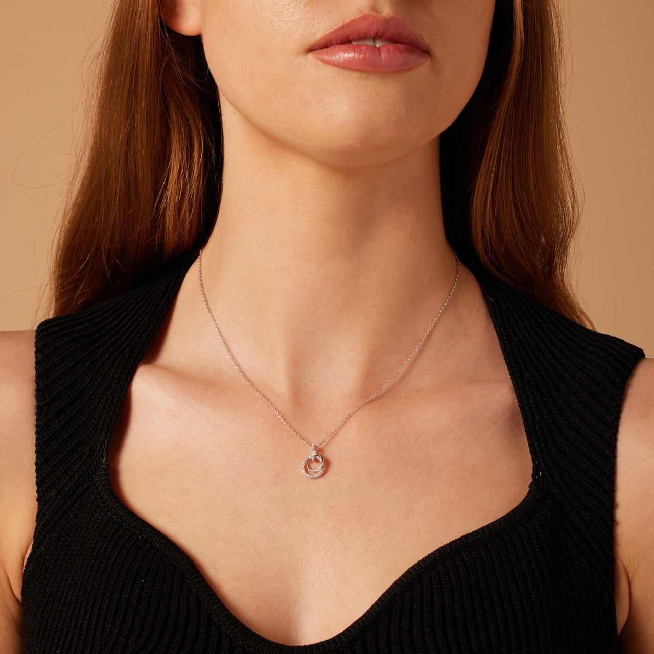 Zilveren ketting&hanger rondjes zirkonia voor dames