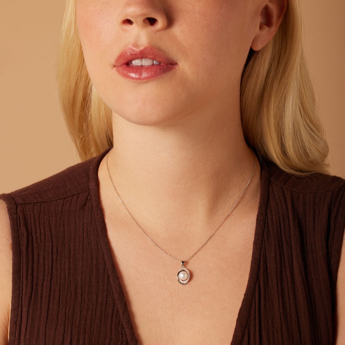Zilveren ketting&hanger zoetwaterparel zirkonia voor dames
