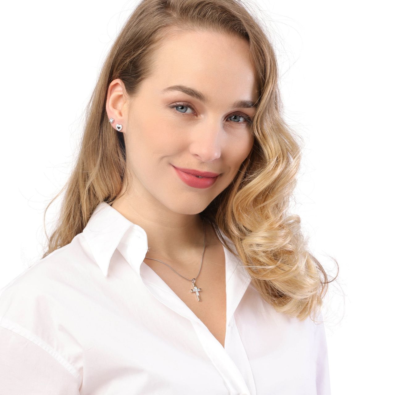 Zilveren oorbellen vierkant 6mm zirkonia