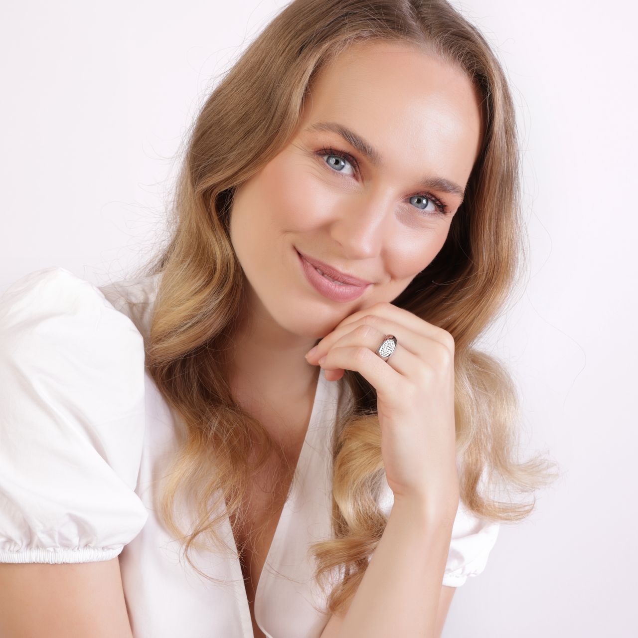 Gerecycleerd stalen ring met kristal