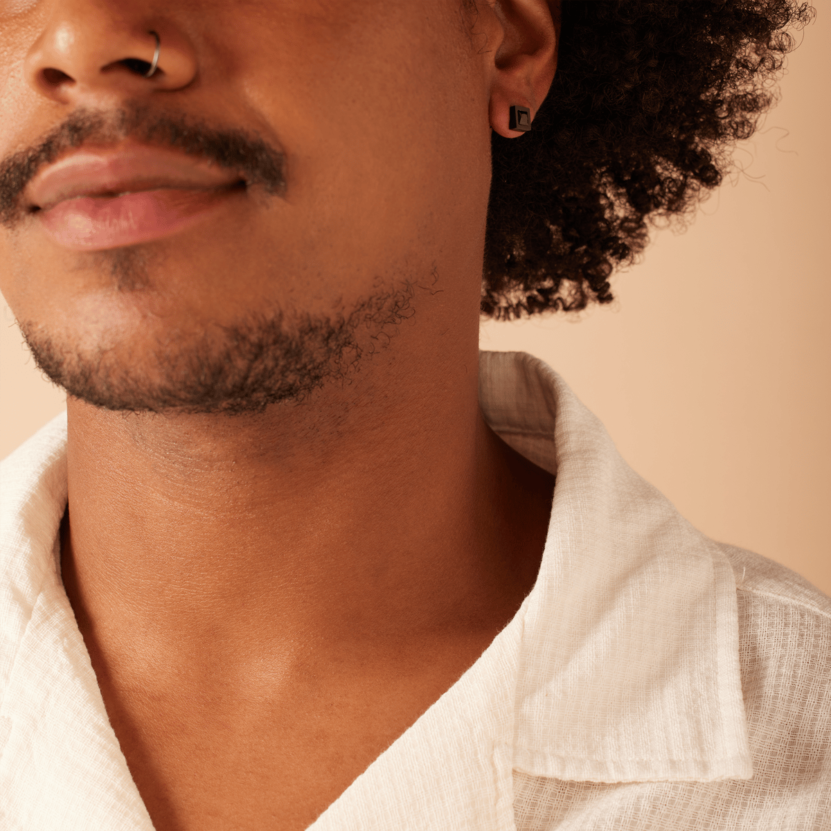 Gerecycled stainless steel blackplated oorknoppen met zwarte zirkonia voor heren