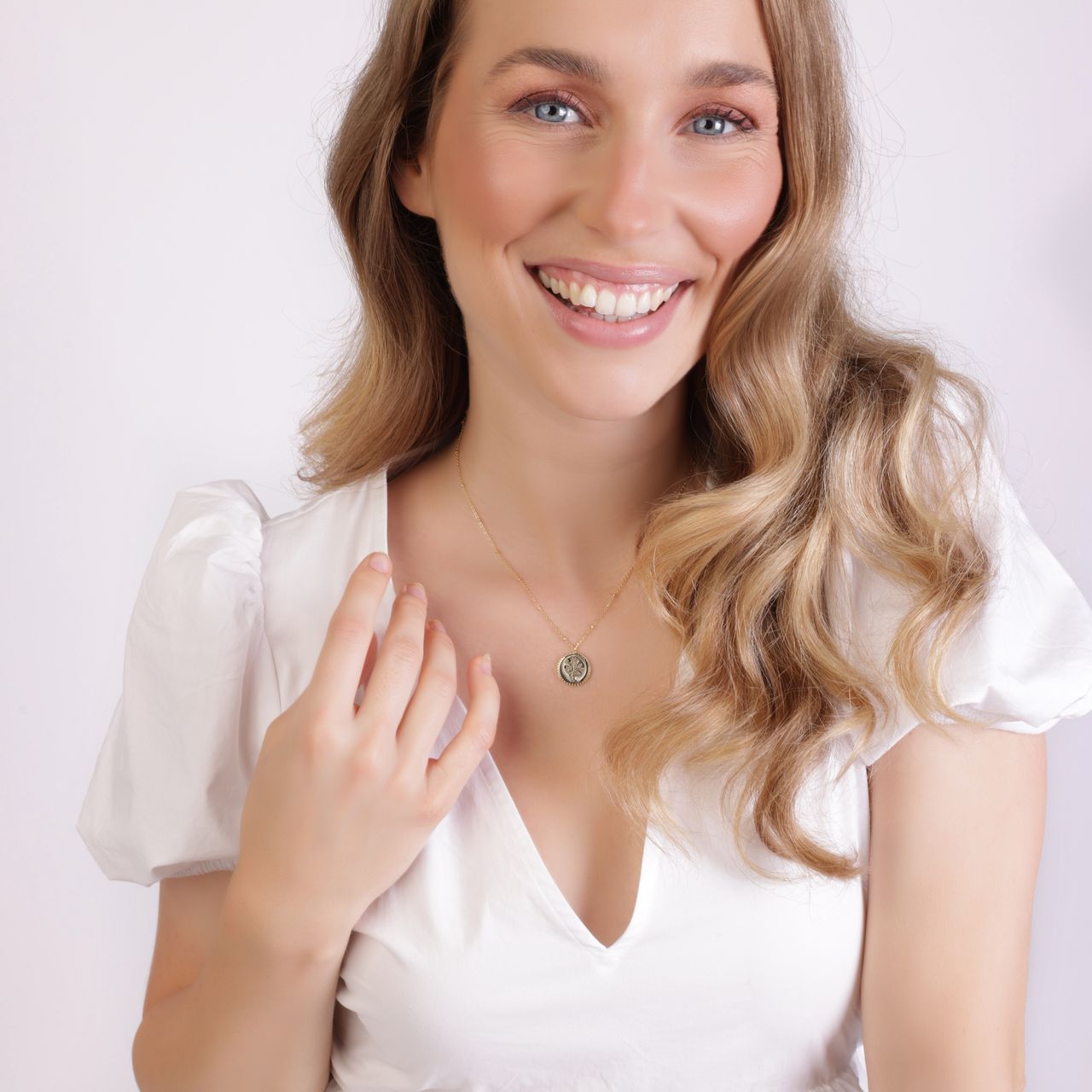 Zilveren goldplated ketting met hanger bloem voor dames