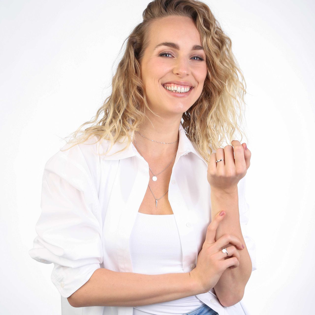 Zilveren ring met bedel disc