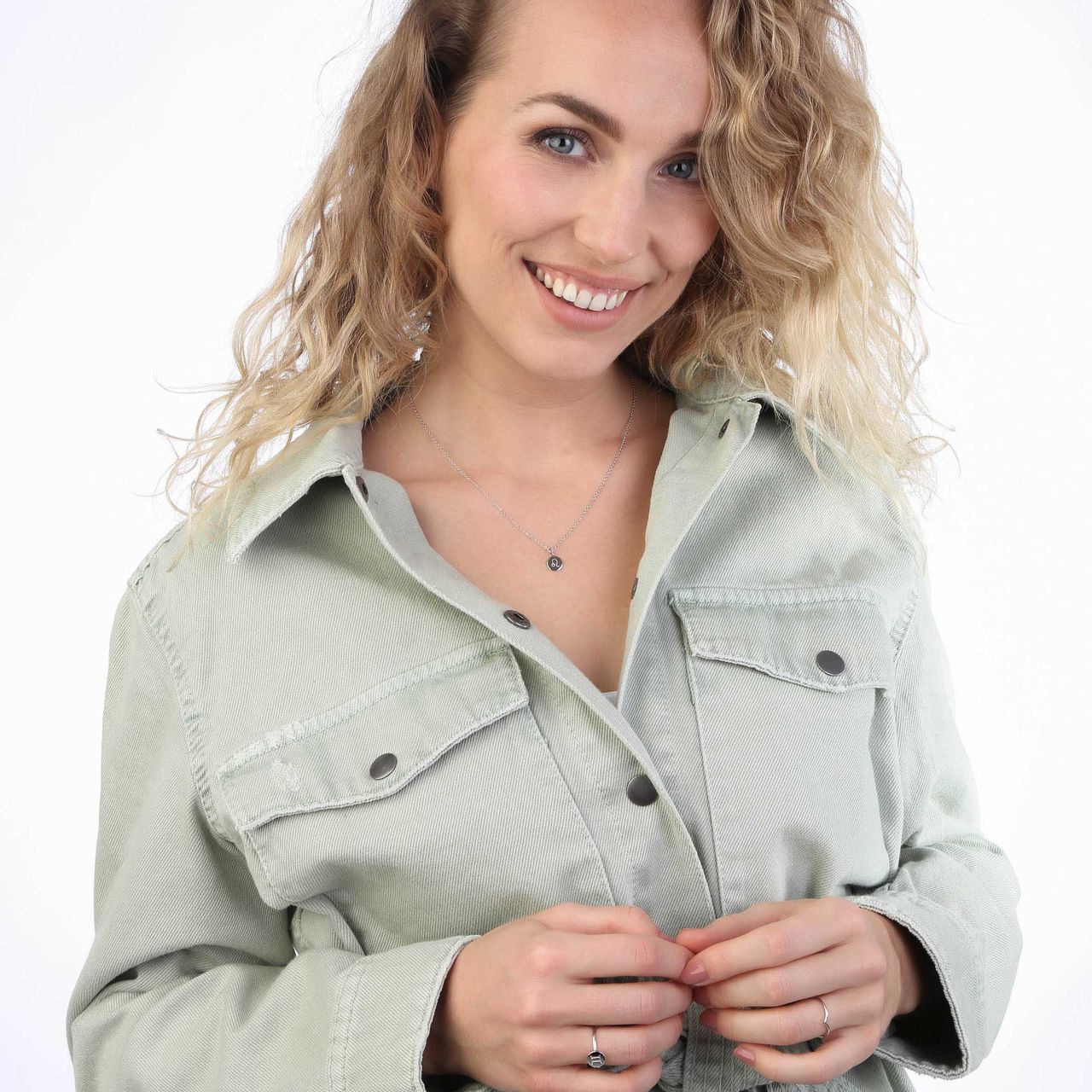 Silberkette mit rundem Sternzeichen-Anhänger