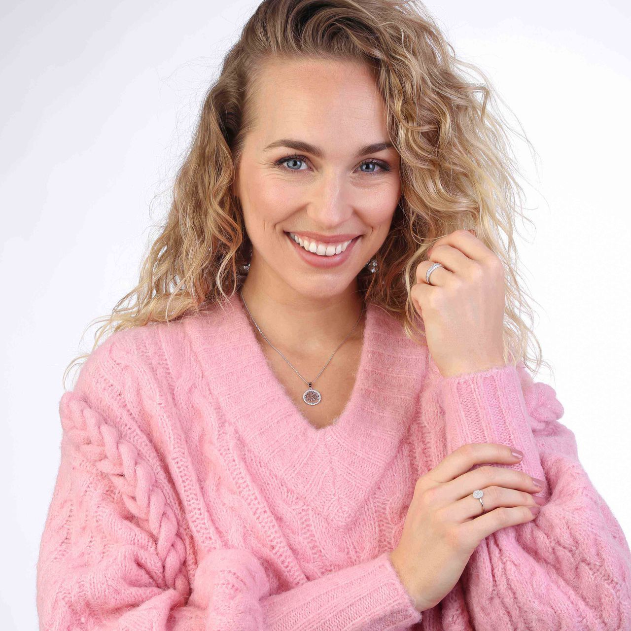 Rhodinierter Silberring mit Zirkonia