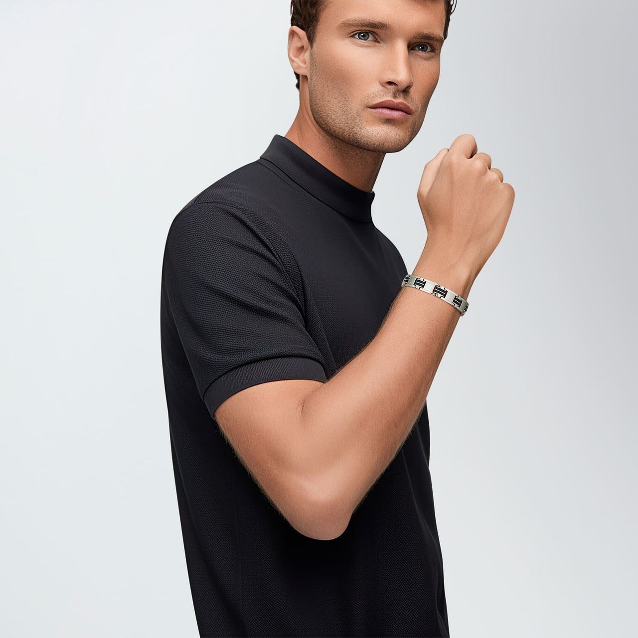 Stainless steel herenarmband met zwarte accenten