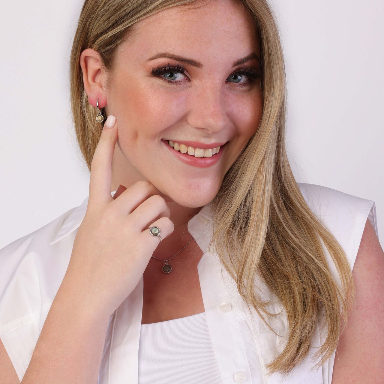 Ring aus 925 Silber, Edelstein Labradorit