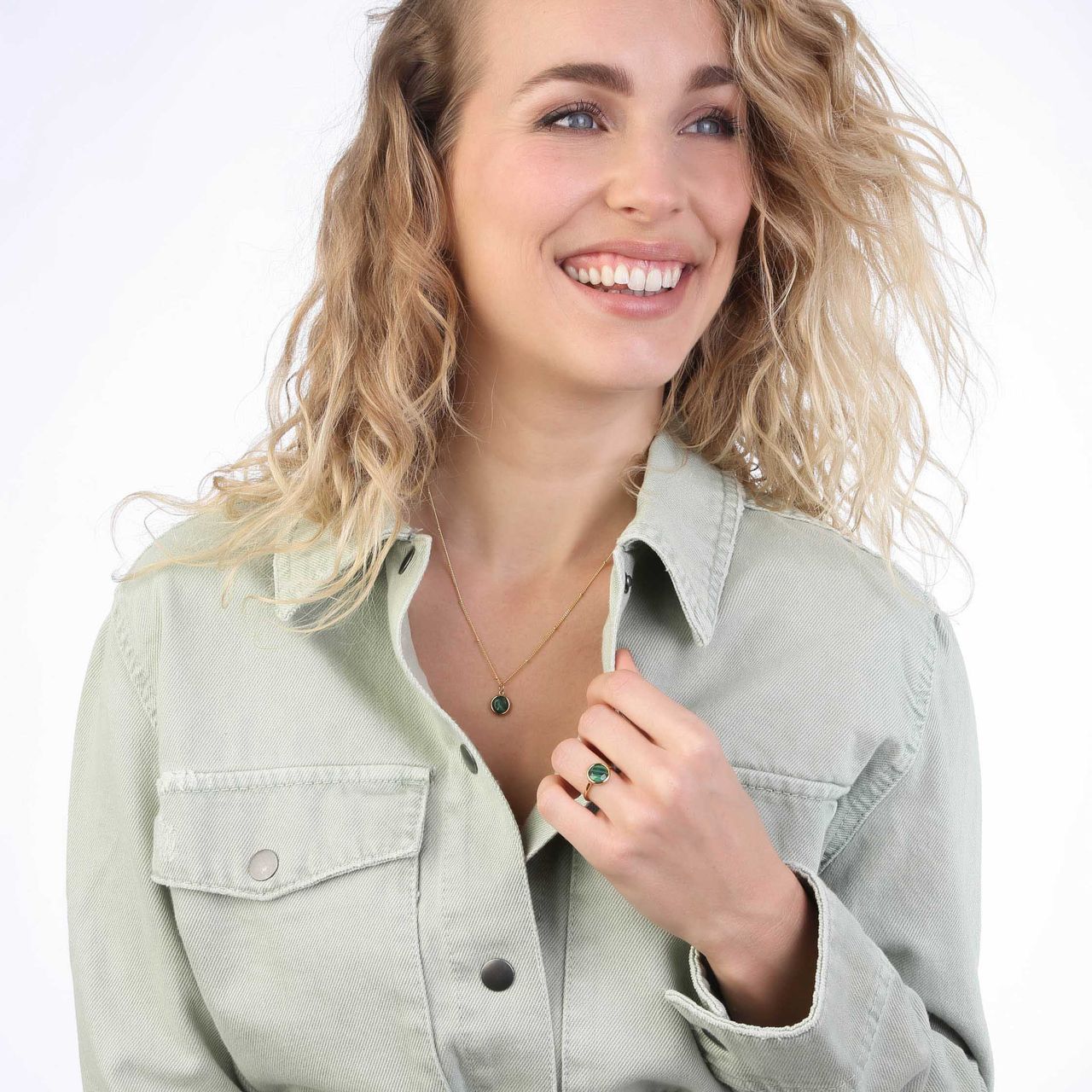 Zilveren goldplated ring met malachiet voor dames