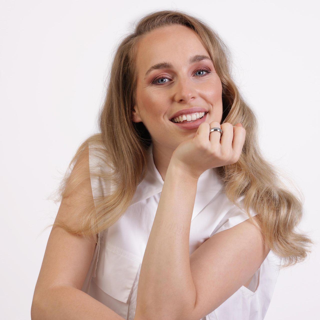 Stainless steel ring met wit zirkonia