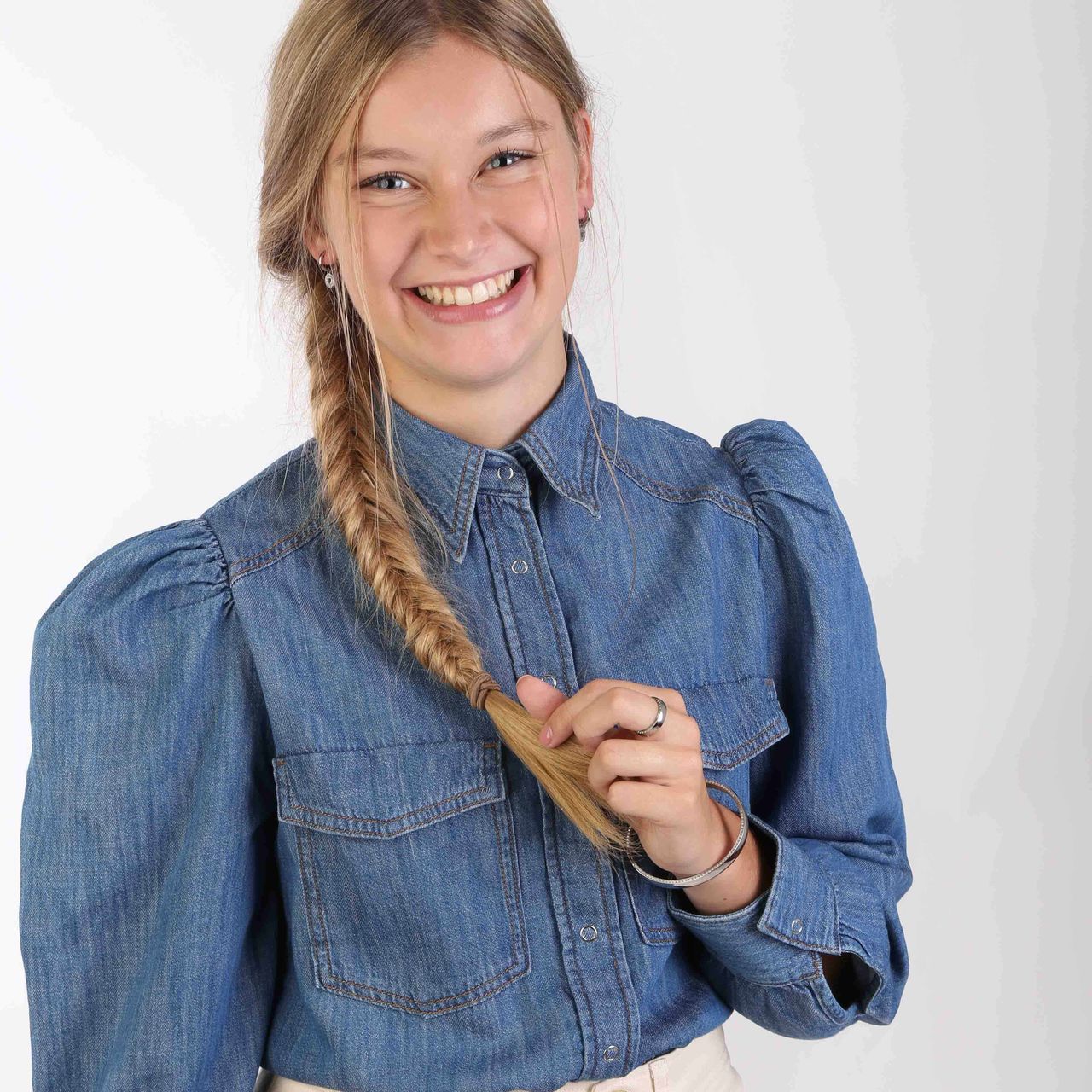 Stalen oorringen met hanger open hart met zirkonia