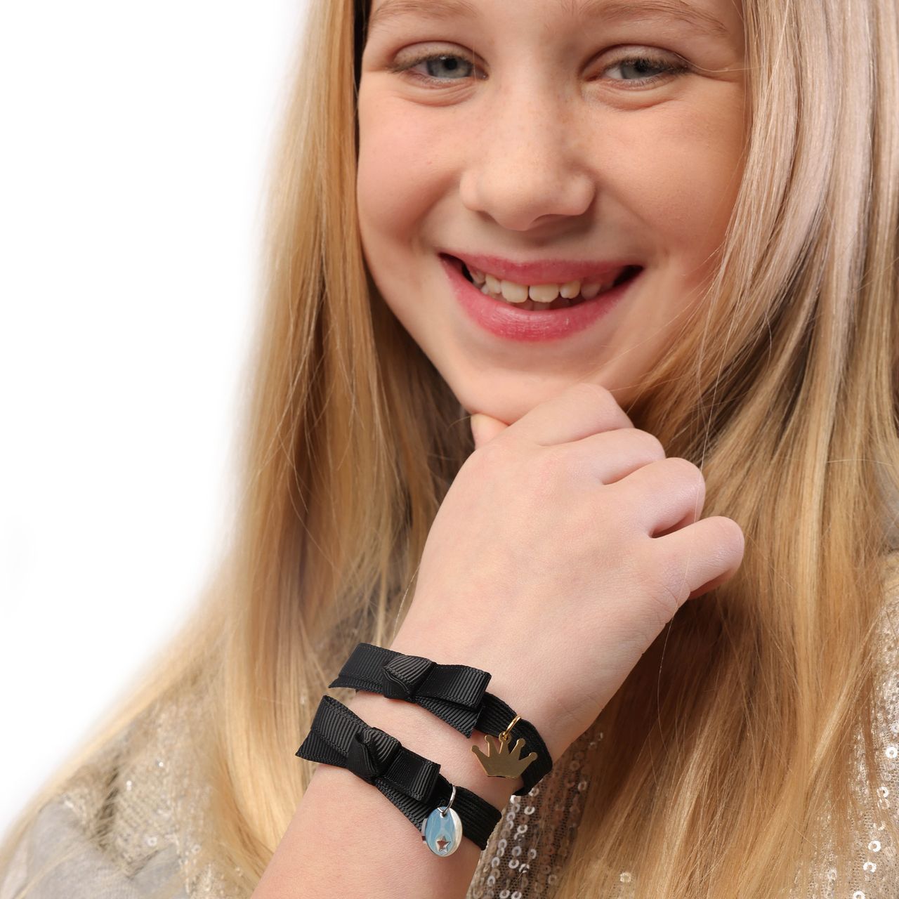 Zwarte kinderrekarmband met hanger ster