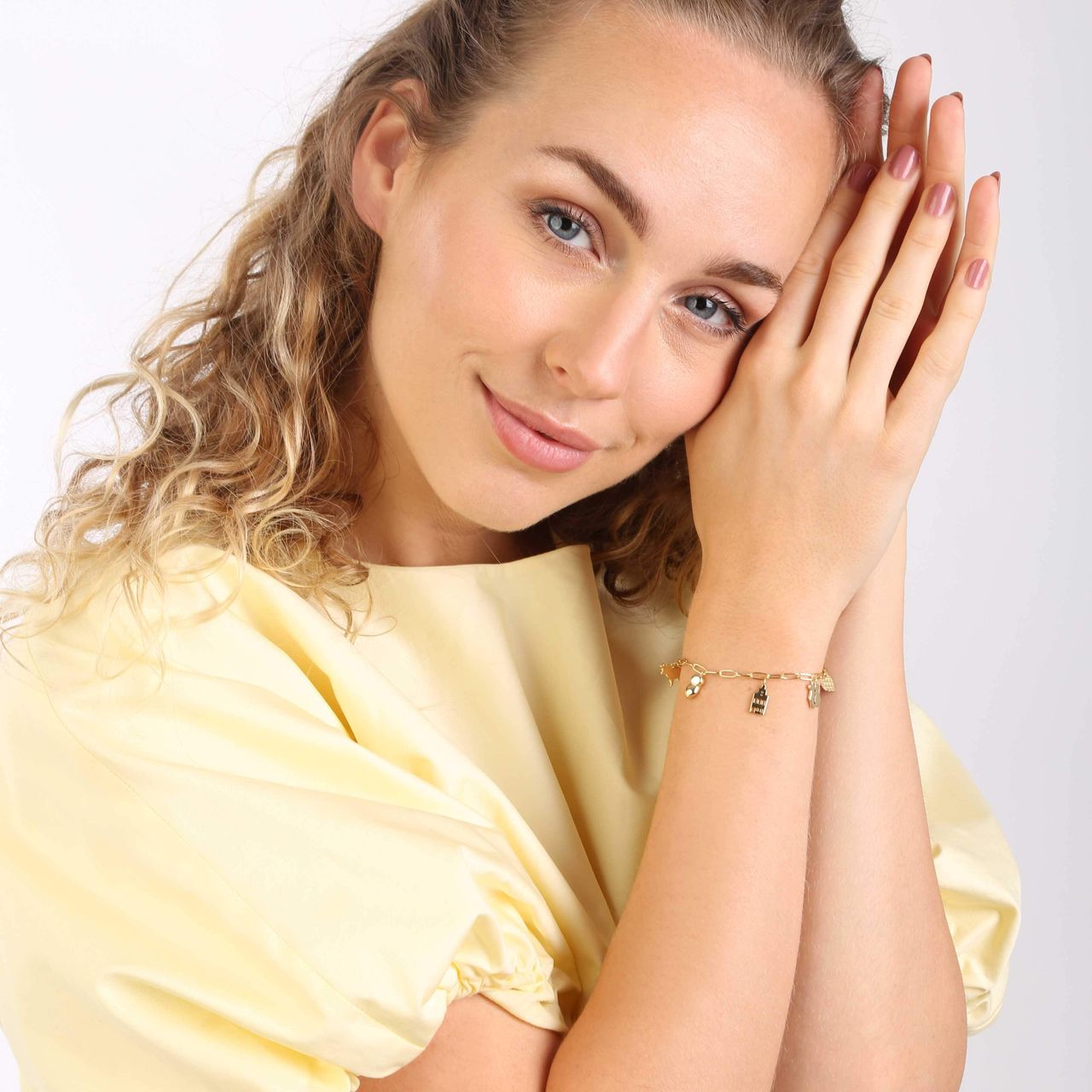 Zilveren goldplated bedelarmband Nederland