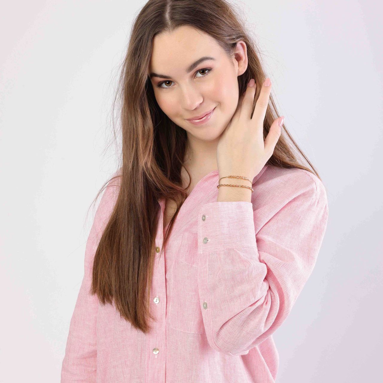 Gerecycleerd stalen goldplated armband met goudkleurige kralen