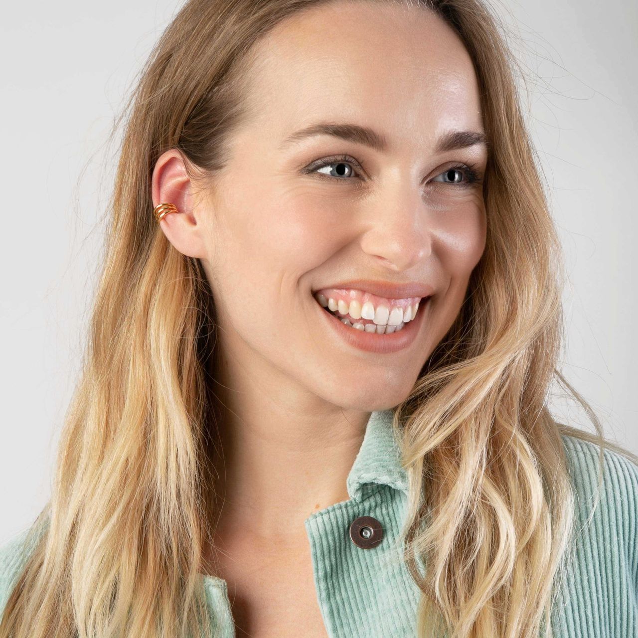 Zilveren goldplated earcuff driedubbel voor dames