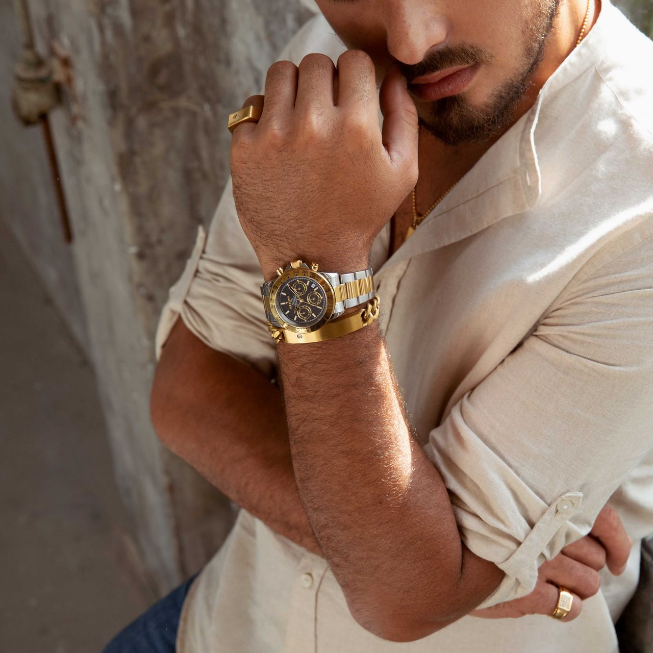 Stainless steel goldplated herenzegelring met zirkonia