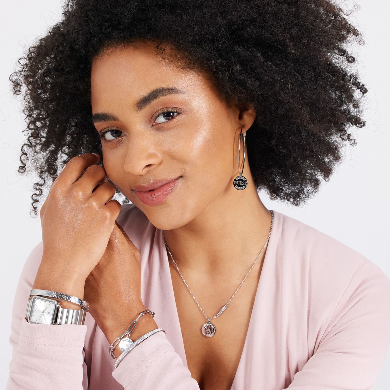 Guess stainless steel bangle armband 4G logo