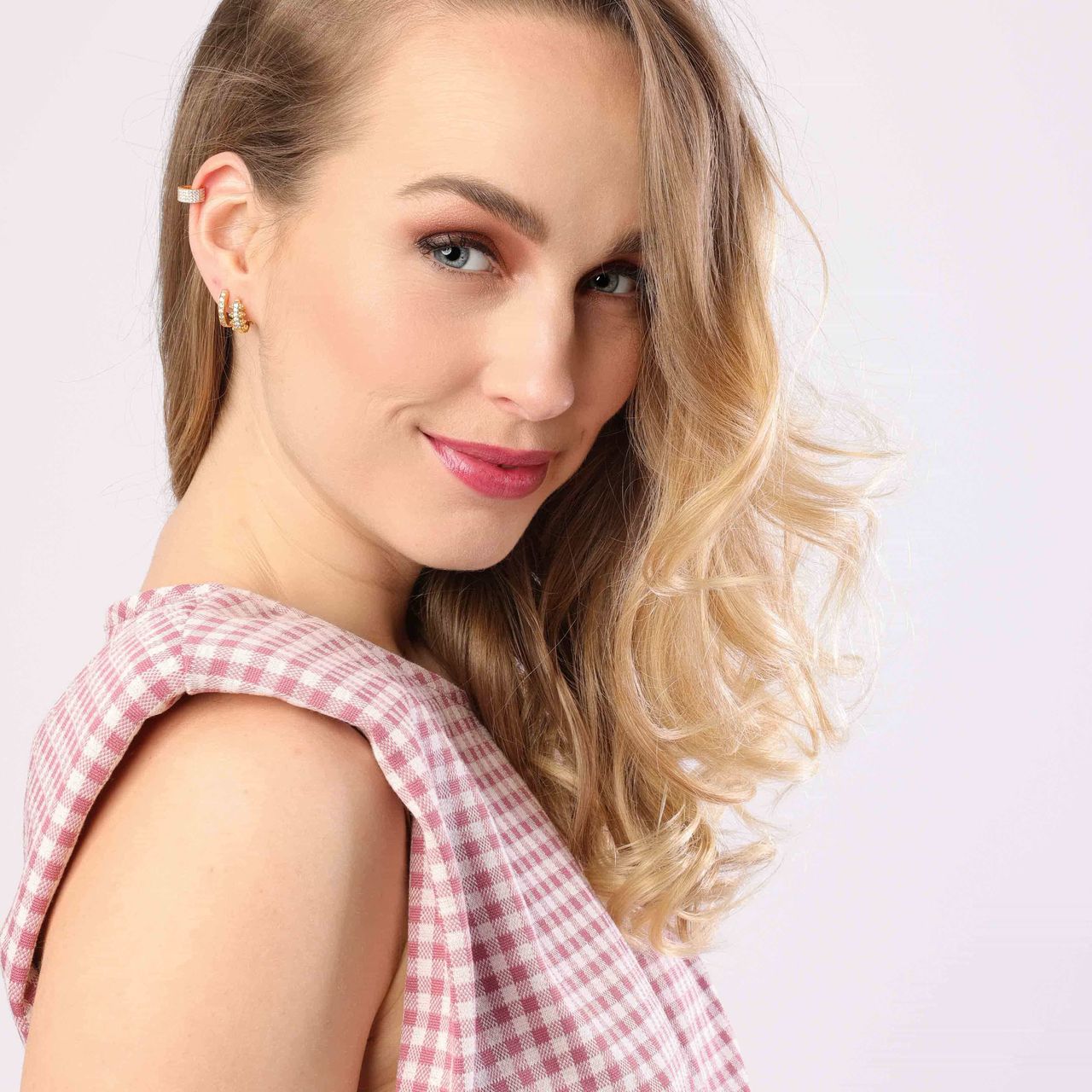 Stalen goldplated oorbellen met zirkonia steentjes