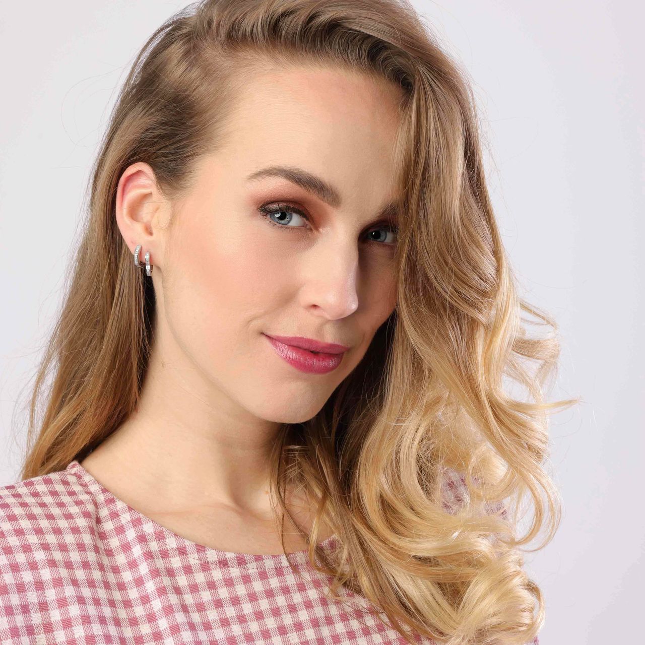 Stainless steel oorringen met zirkonia steentjes voor dames