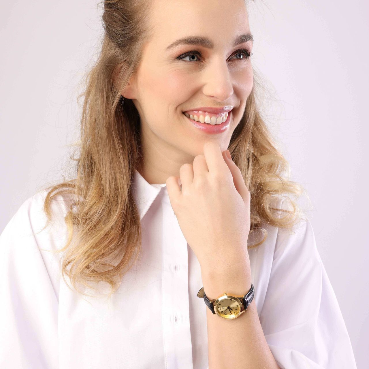 Q&Q Doppel-Armbanduhr für Damen C153J103Y