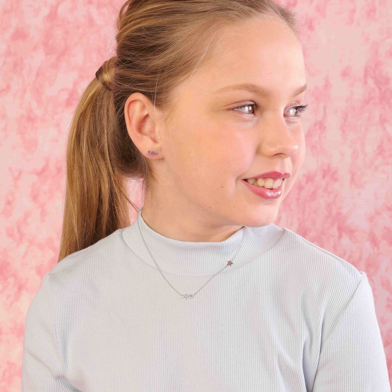 Zilveren oorknop star