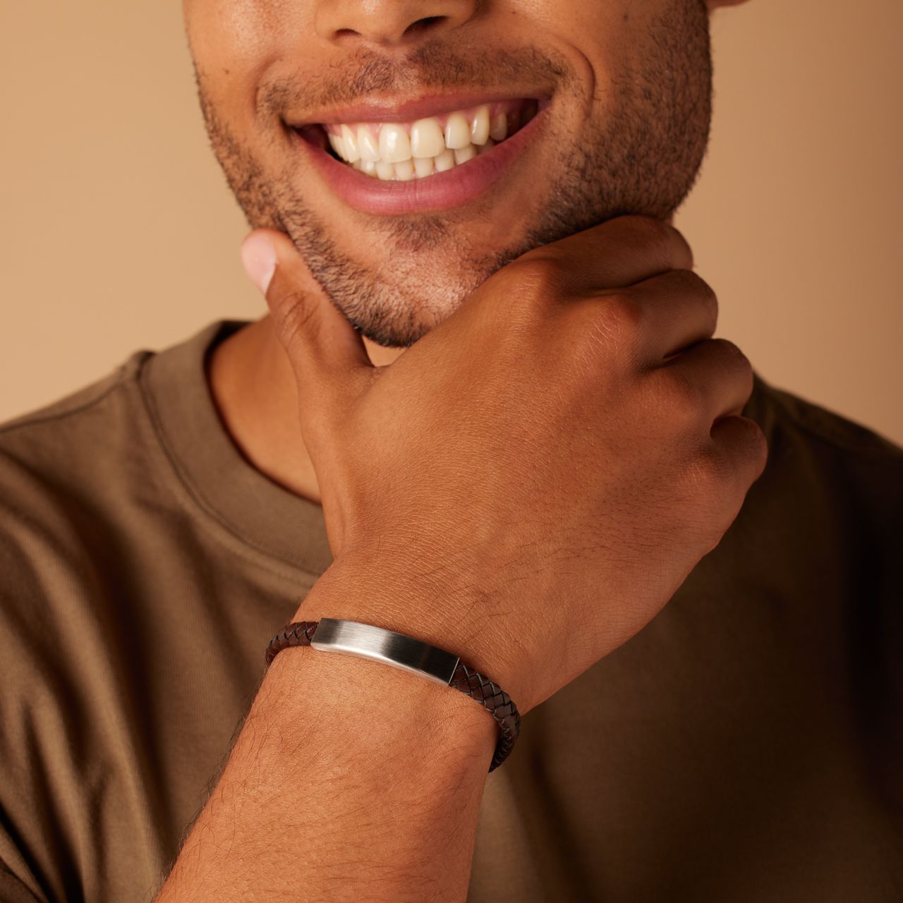 Gerecycled stainless steel heren plaatarmband mat bruin