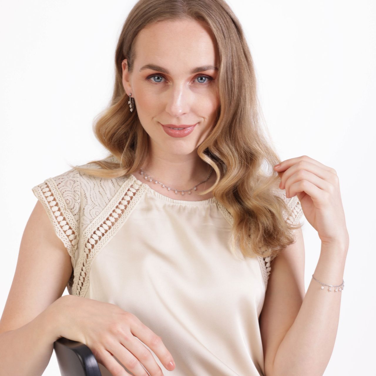 Stalen armband met witte porcelein