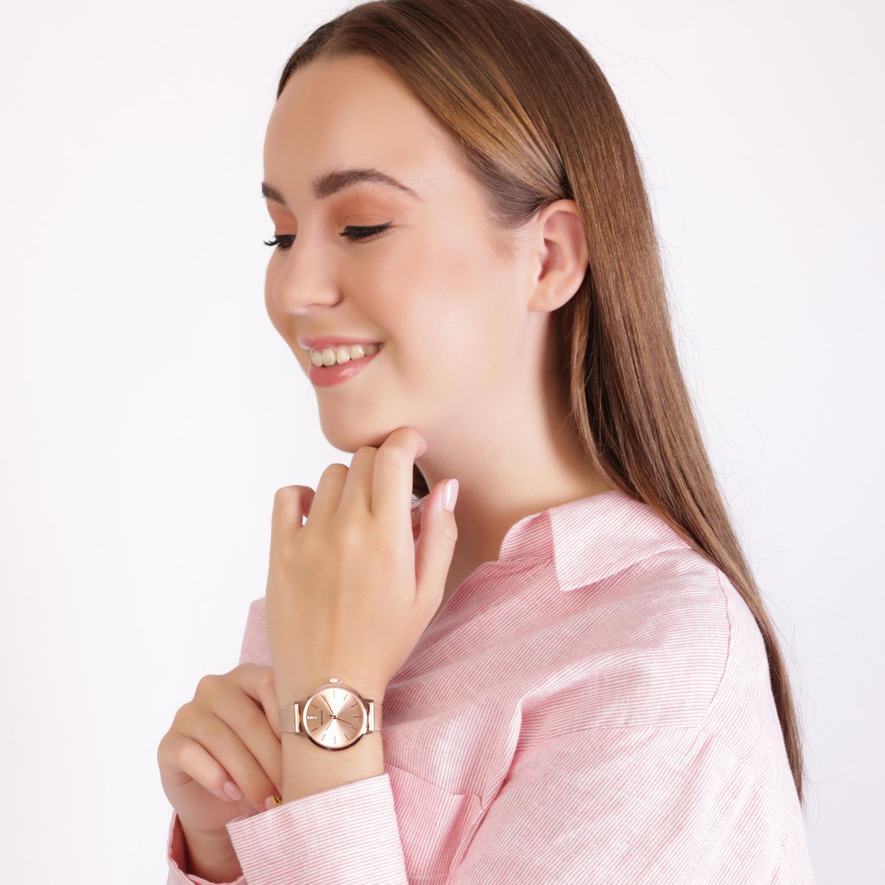 Bering Dames Horloge Rosekleurig 13434-366