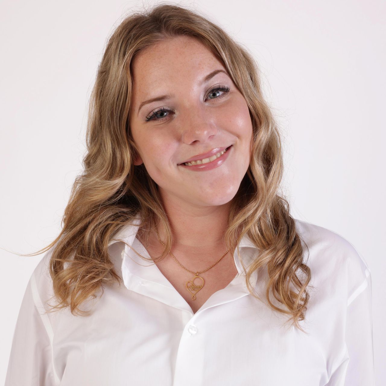 Stainless steel goldplated naamketting hart met 3 namen voor dames