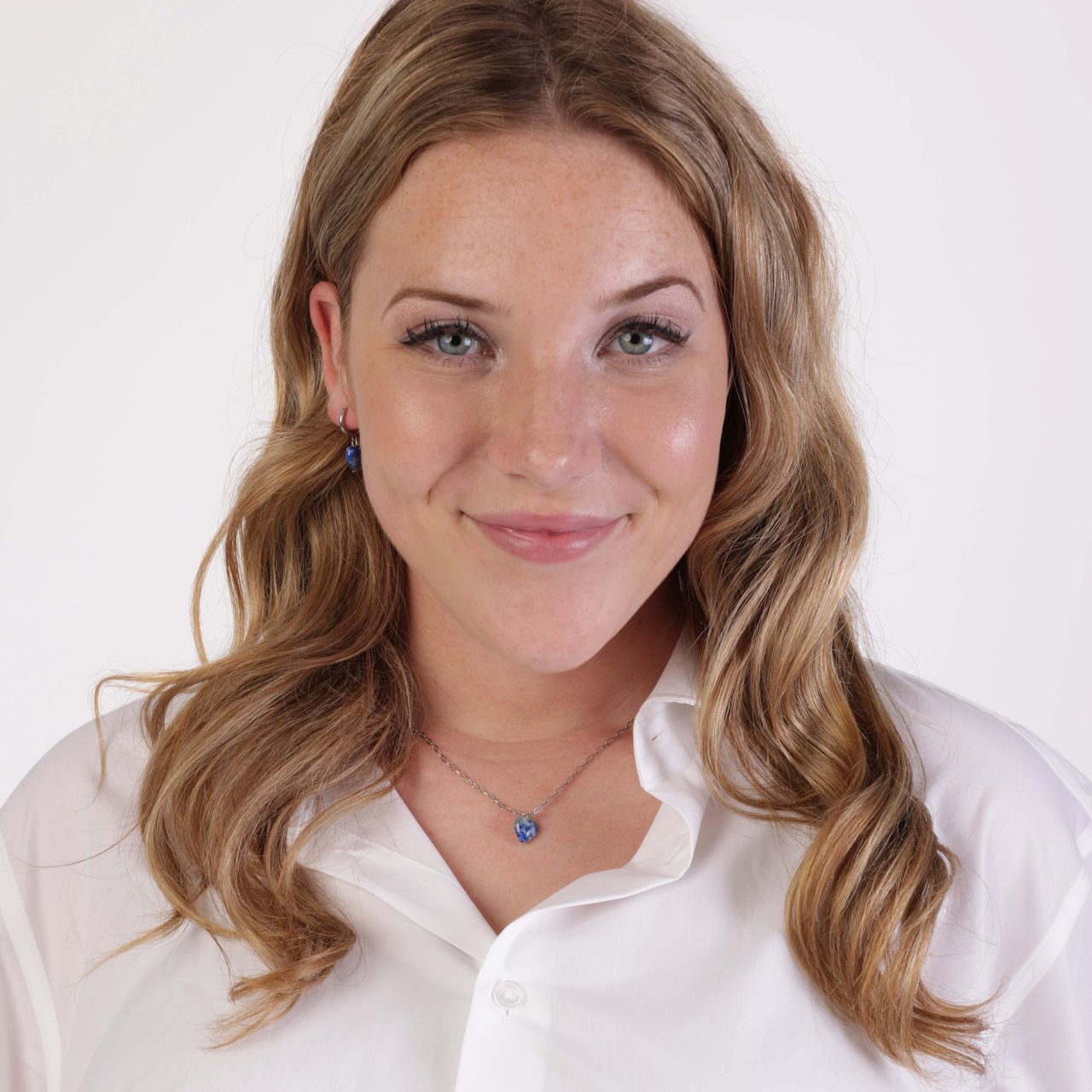 Stainless steel oorbellen met hartje lapis