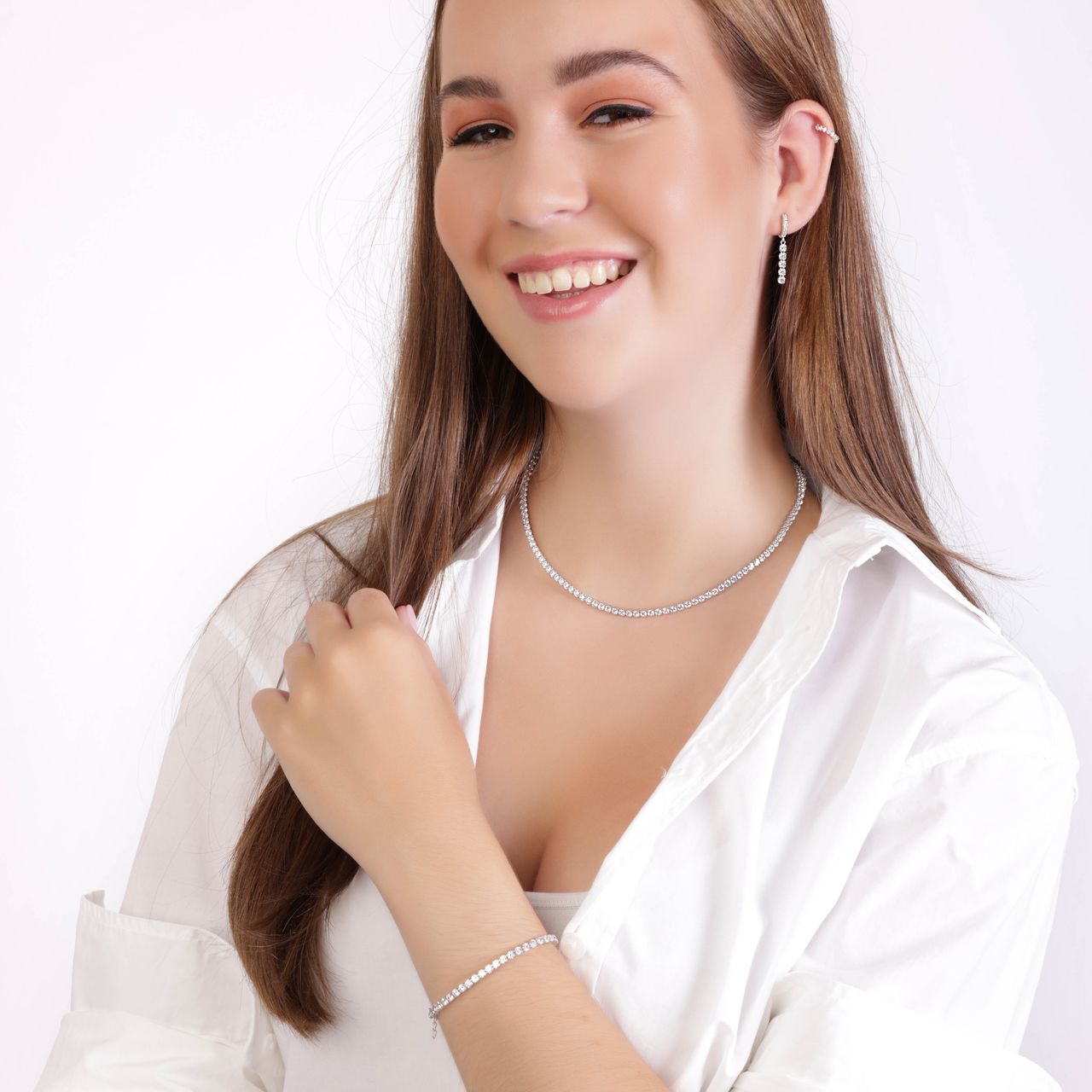 Zilveren earcuff zirkonia