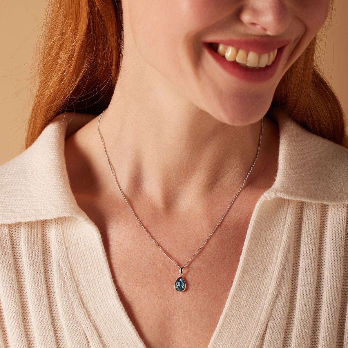 Halskette, 925 Silber, mit Anhänger in Tropfenform, Kristall, Aqua