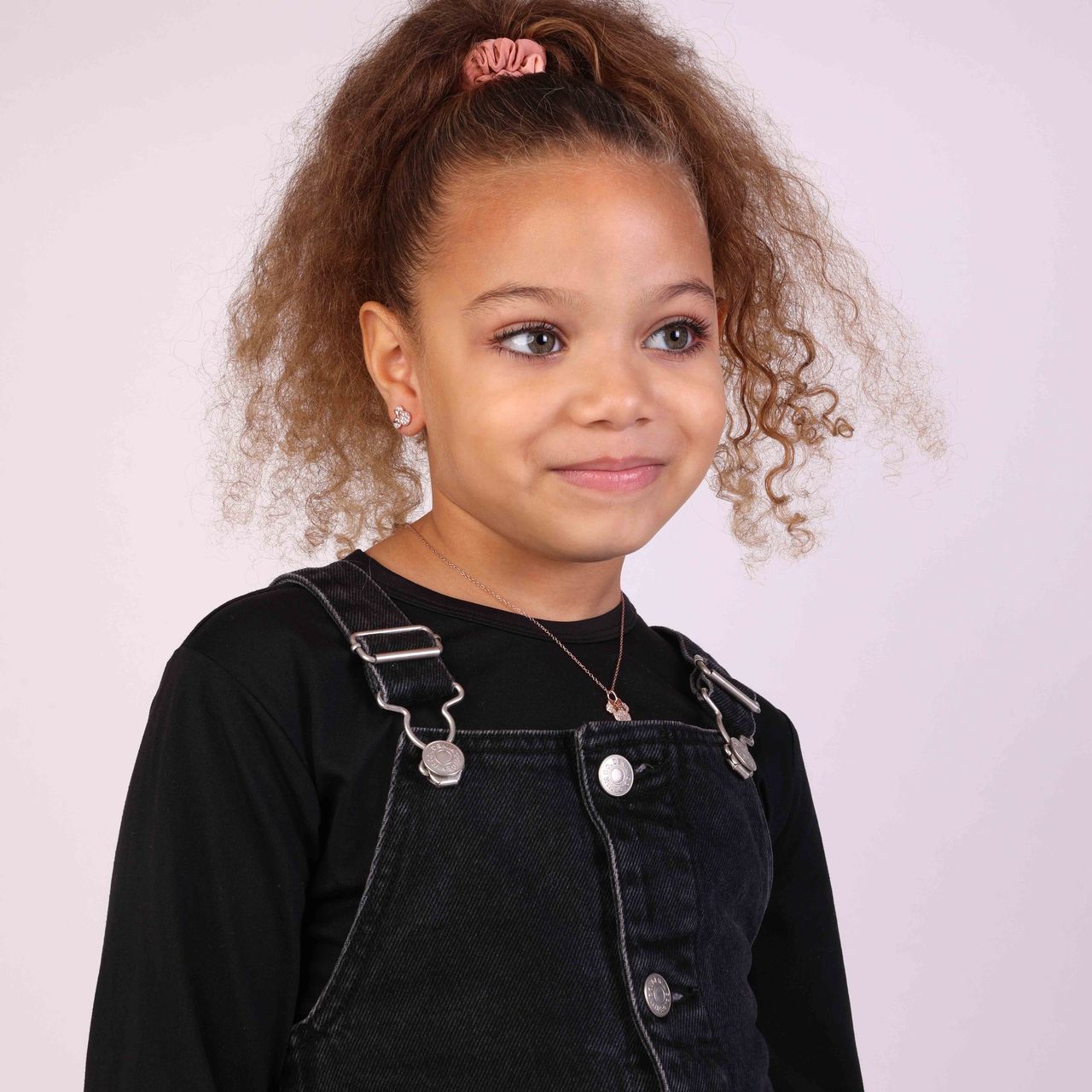 Disney zilveren roséplated kinderoorknoppen Minnie Mouse met zirkonia