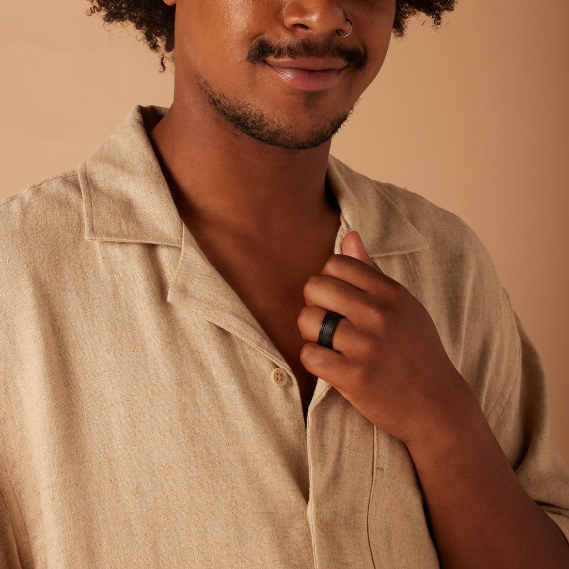 Stainless steel herenring reptiel zwart