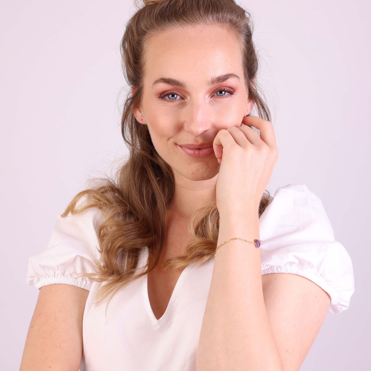 Stainless steel goldplated fantasiearmband met hanger hart met amethyst voor dames