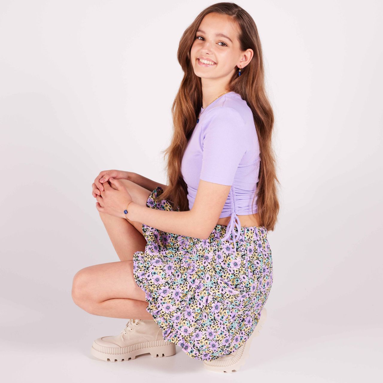 Stainless steel goldplated fantasiearmband met hanger bloem met lapis lazuli voor dames