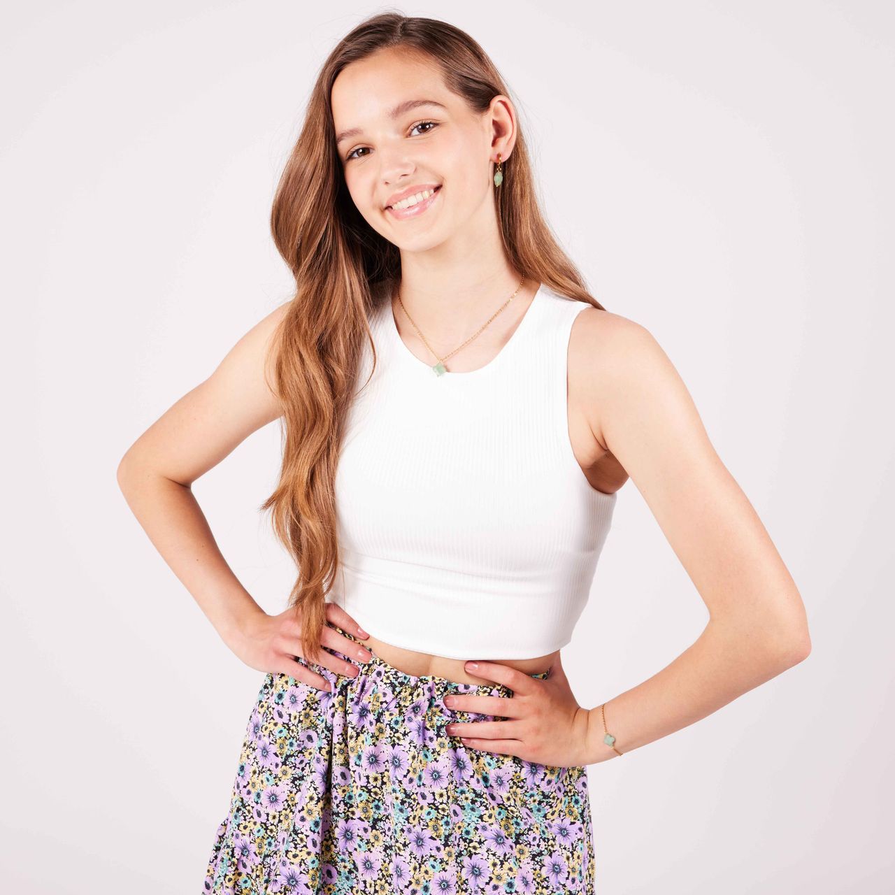 Stainless steel goldplated fantasiearmband met hanger met groene aventurijn voor dames