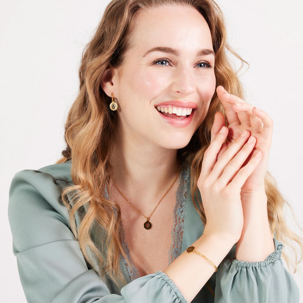 Stalen goldplated fantasiearmband met sterrenbeeld Kreeft voor dames