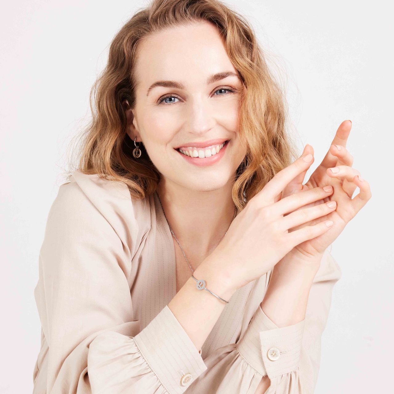 Stainless steel armband met letter - L