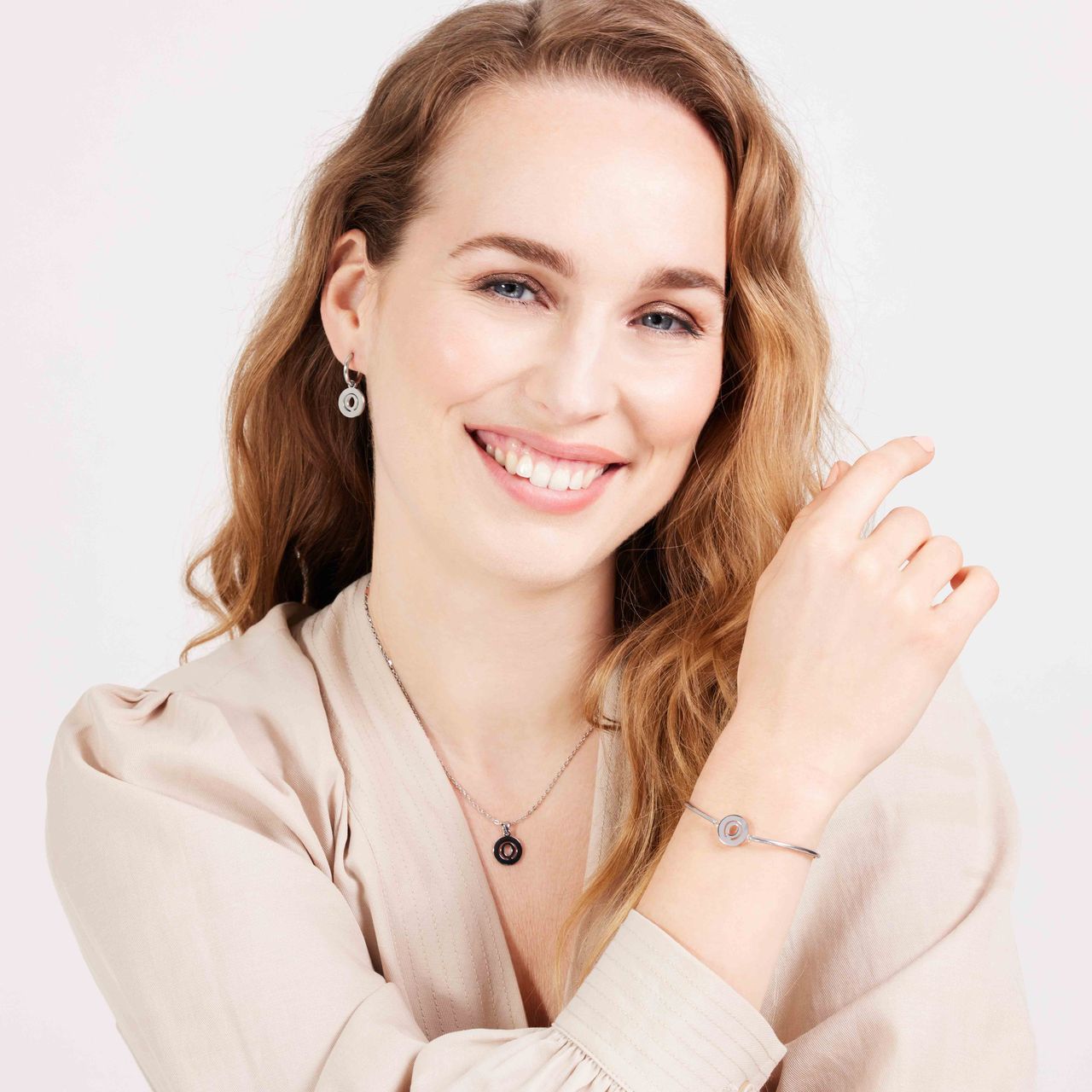 Stainless steel armband met letter - Q