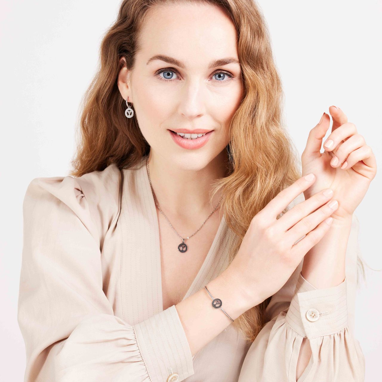 Stainless steel armband met letter - Y