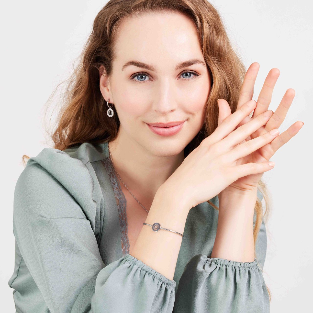 Stainless steel ketting met sterrenbeeld weegschaal